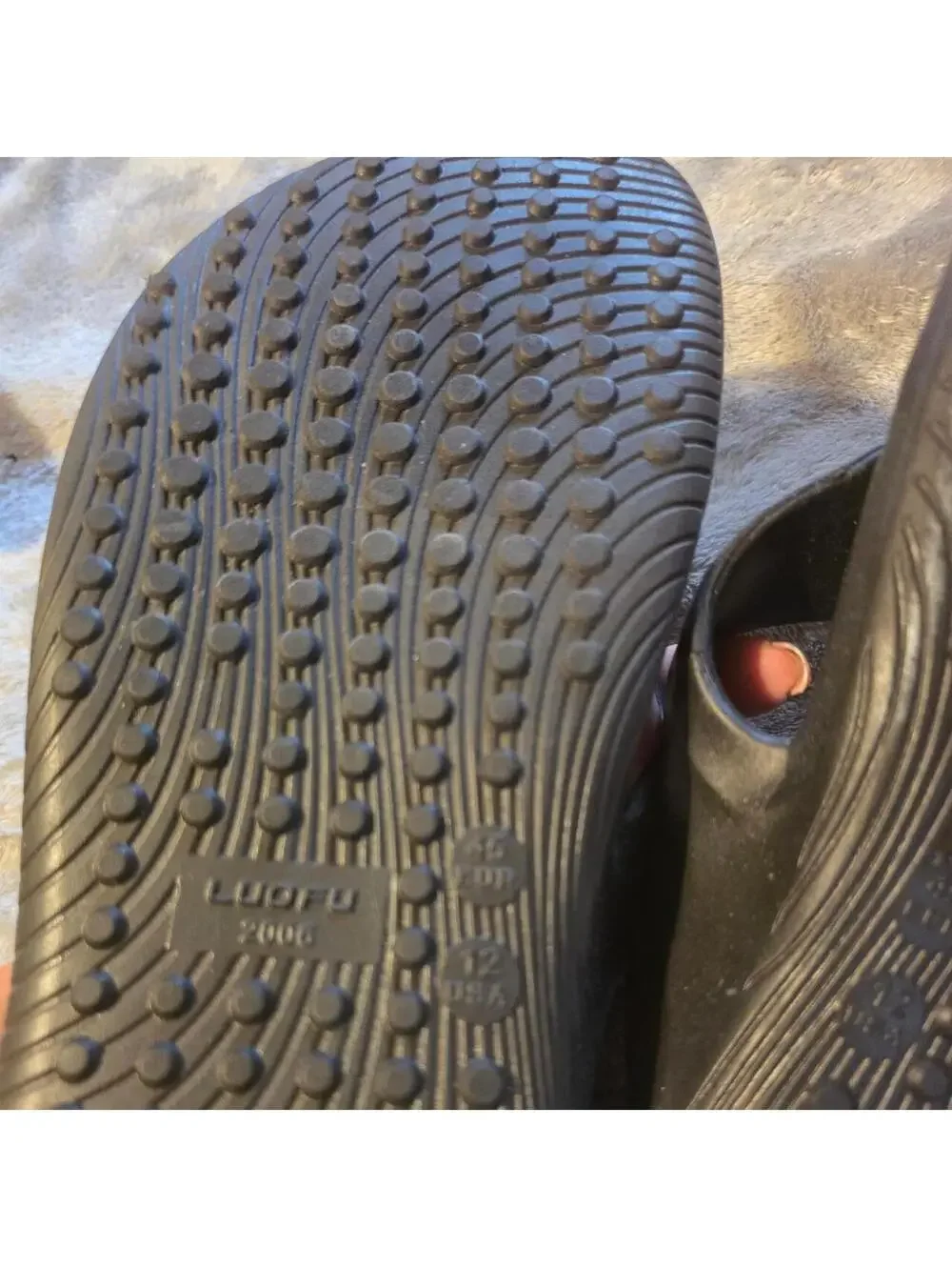 Black wofu flip flops size 12 #flipflops #comfort